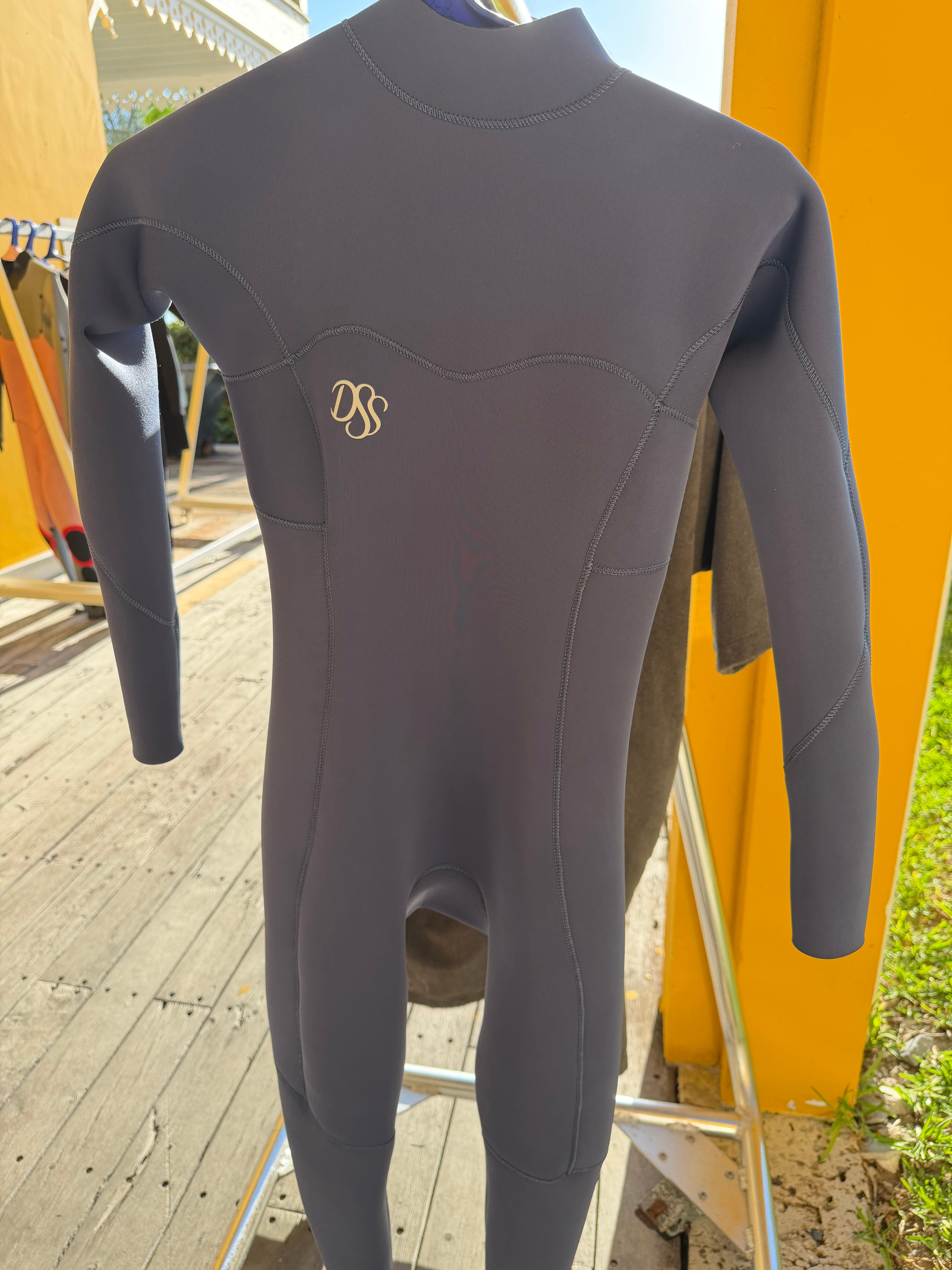 Women's Custom Semi-Dry: 6/4mm